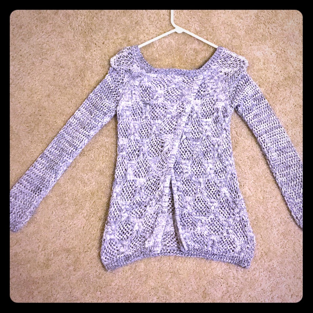 Jessica Simpson small open back sweater
